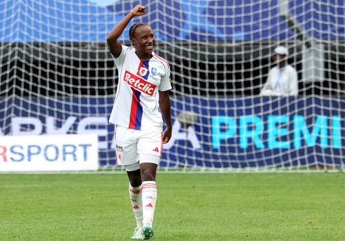 Becho (OL Lyonnes) : "Si je suis là, c'est grâce à Bompastor"