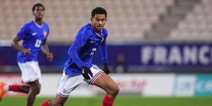 Mayulu sorti sur blessure avec l’équipe de France Espoirs
