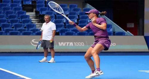 WTA 1000 de Pékin : Iga Swiatek signe le retour le plus attendu