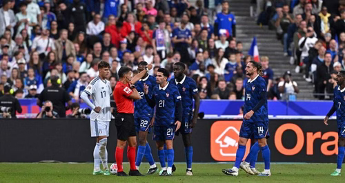 Équipe de France : un cadre des Bleus quitte le rassemblement après l’Italie
