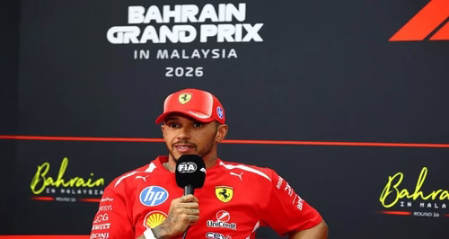 F1 - GP de Bahreïn : Lewis Hamilton en première ligne, mais un problème inquiète Ferrari