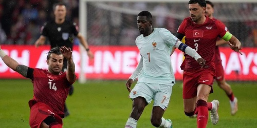 Tribune CS – Ligue des nations : France / Belgique