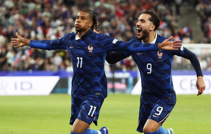 EN DIRECT France - Belgique : Olise, Cherki et Doué ont tout changé... Les …