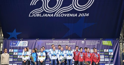 Cyclisme : la France conserve facilement son titre européen en relais mixte