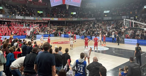 67) et s'offre une troisième victoire à domicile cette saison