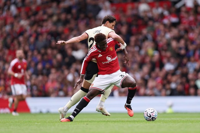 Michael Carrick announces two devastating Man U injuries ahead of make-or-break Atletico Madrid game
