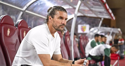 « On va avoir beaucoup d’ambition » : Yannick Cahuzac lance le match de Lens contre le Sporting