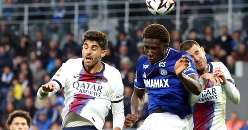 Ligue 1 Déjà quinze buts encaissés cette saison... Le Racing Club de Strasbourg va devoir resserrer les boulons en défense, et vite !