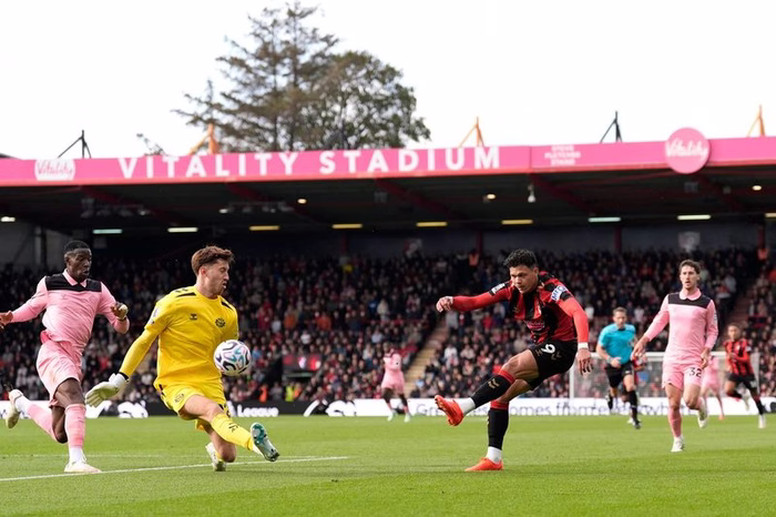 New corners help Bournemouth set new attendance record during Sunderland win