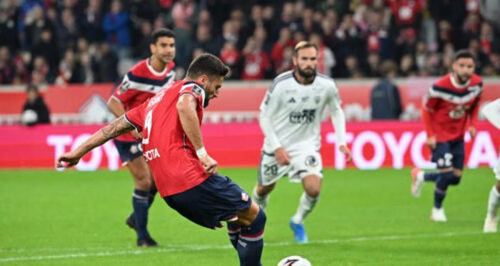 Lille : buteur à 40 ans, Giroud entre dans l’histoire de la Ligue 1