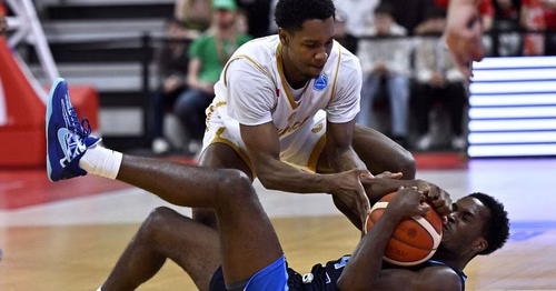 Sérieux, défense et rotation : le SLUC Nancy déroule en Coupe d'Europe face aux Slovaques de Nitra (99