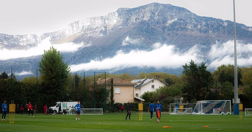 Football : "Si on ne veut pas jouer le maintien, on ne doit pas reproduire un tel match" le GF38 veut réagir face à Pau