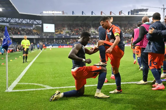 [Anciens] Téji Savanier guide le FC Metz avec émotion, Akor Adams maintient Venise à flots