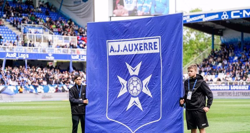 Carnet Noir : décédé en plein match à 47 ans, un joueur de l’AS Montoise sera mis à l'honneur par l’AJ Auxerre