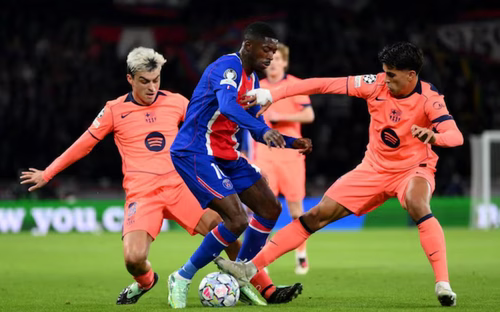 Le PSG domine le Barça, mais perd trois joueurs avant l'OL
