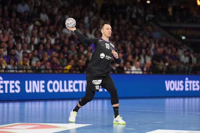 Méconnaissable devant son public, le HBC Nantes se fait écraser par le Vardar Skopje (27-33)