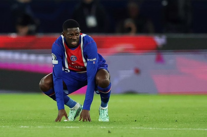 PSG lose Dembele, Kvaratskhelia and Marquinhos in injury-plagued Barcelona clash