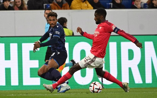 Après Hoffenheim, Mata déplore un "manque d'agressivité"