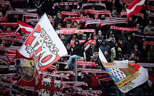 Brest : la tribune Quimper fermée pour la réception de l'OL